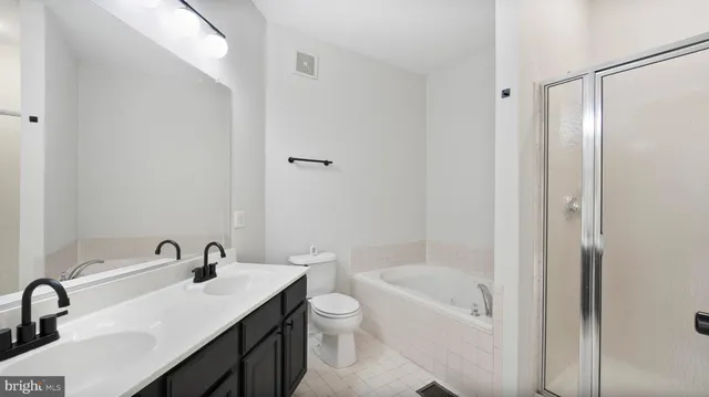 $347,900 | 5504 Capital Gateway Drive, Unit 415, Suitland, MD 20746