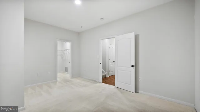 $347,900 | 5504 Capital Gateway Drive, Unit 415, Suitland, MD 20746