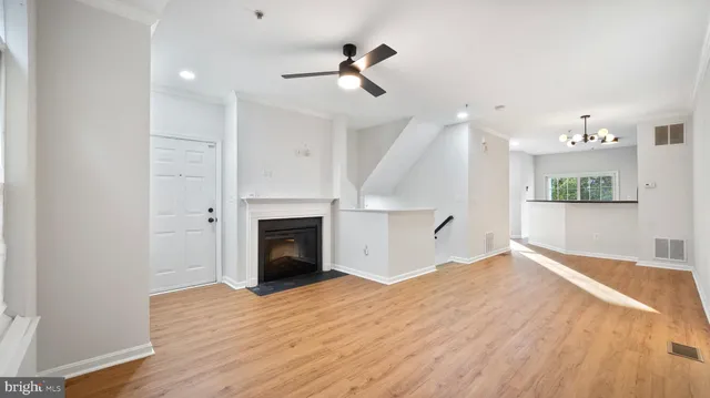 $347,900 | 5504 Capital Gateway Drive, Unit 415, Suitland, MD 20746