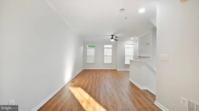 $347,900 | 5504 Capital Gateway Drive, Unit 415, Suitland, MD 20746