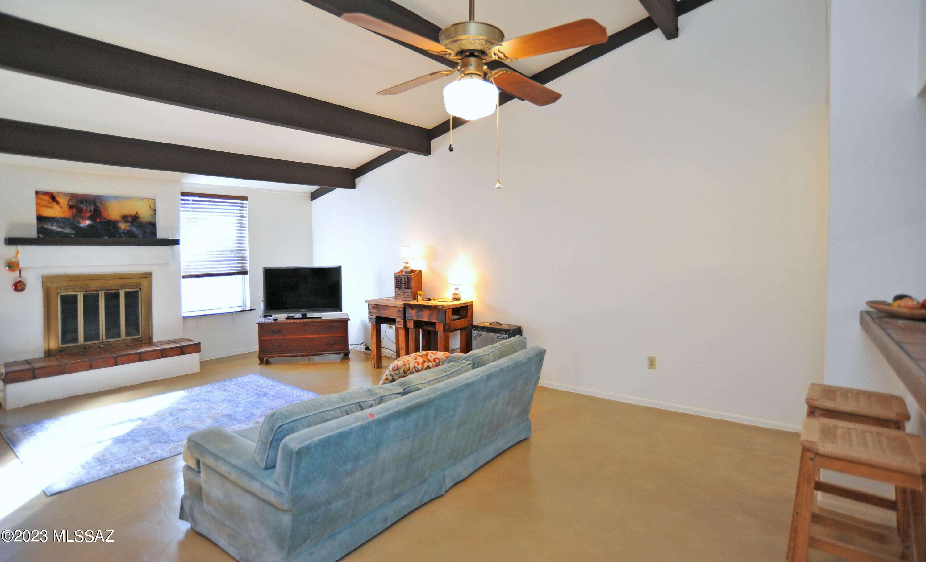3750 North Country Club Road, Unit 24 Tucson, AZ 85716 - Photo 3 of 36