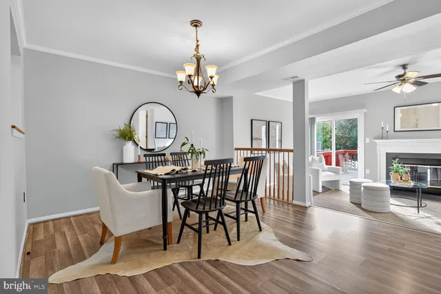 $495,000 | 7638 Oldfield Lane, Ellicott City, MD 21043