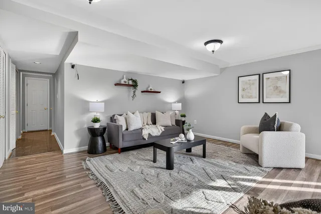 $495,000 | 7638 Oldfield Lane, Ellicott City, MD 21043