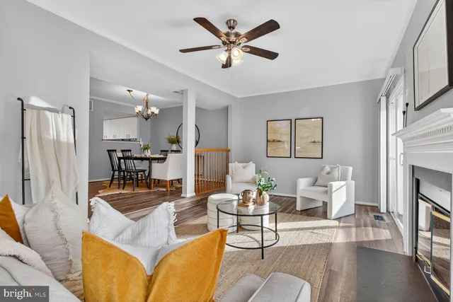 $495,000 | 7638 Oldfield Lane, Ellicott City, MD 21043