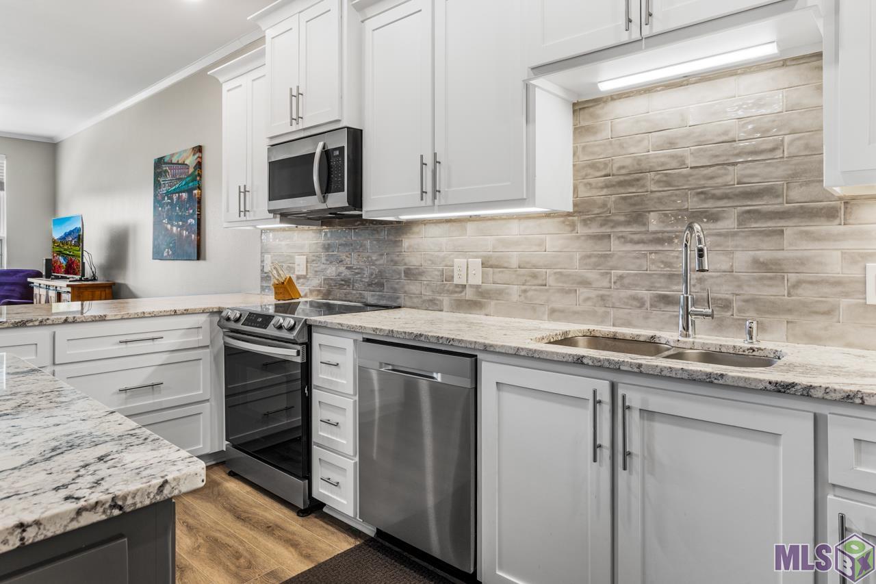 7707 Bluebonnet Boulevard, Unit 204 Baton Rouge, LA 70810 - Photo 4 of 11