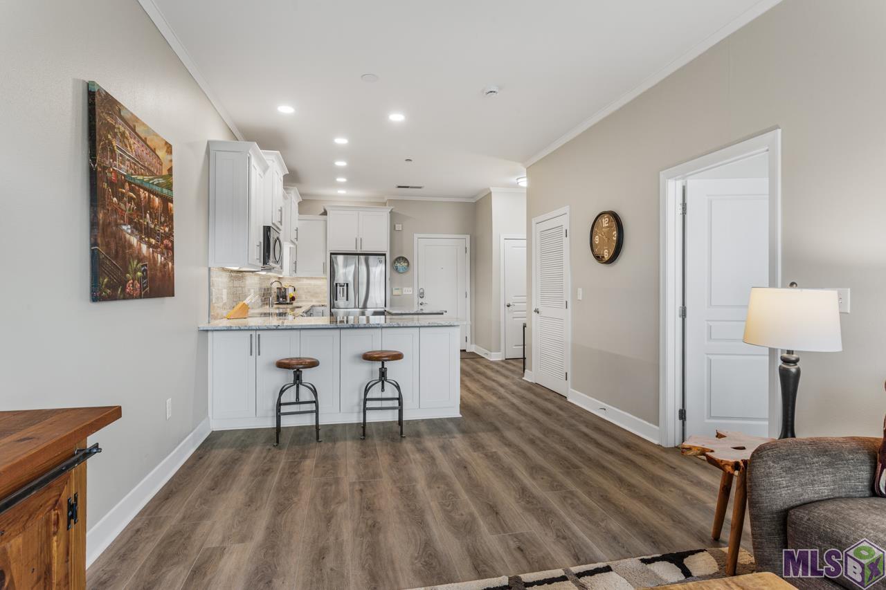 7707 Bluebonnet Boulevard, Unit 204 Baton Rouge, LA 70810 - Photo 7 of 11