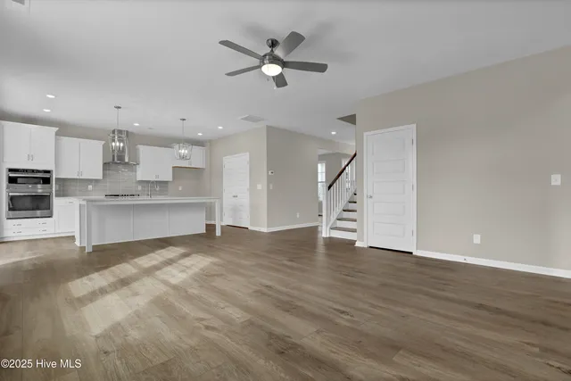 $579,387 | 230 Planters Walk, Hampstead, NC 28443