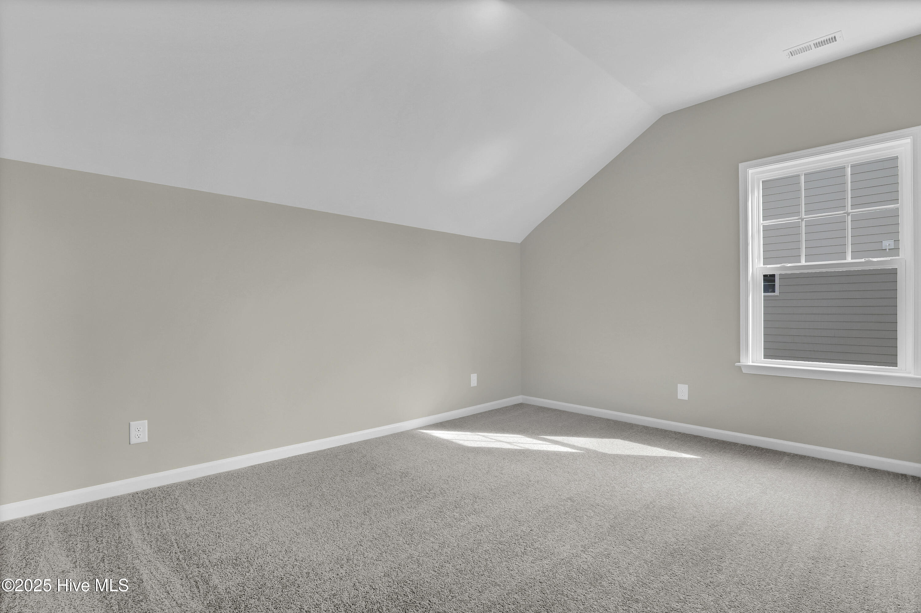 230 Planters Walk Hampstead, NC 28443 - Photo 30 of 39 Bonus Room