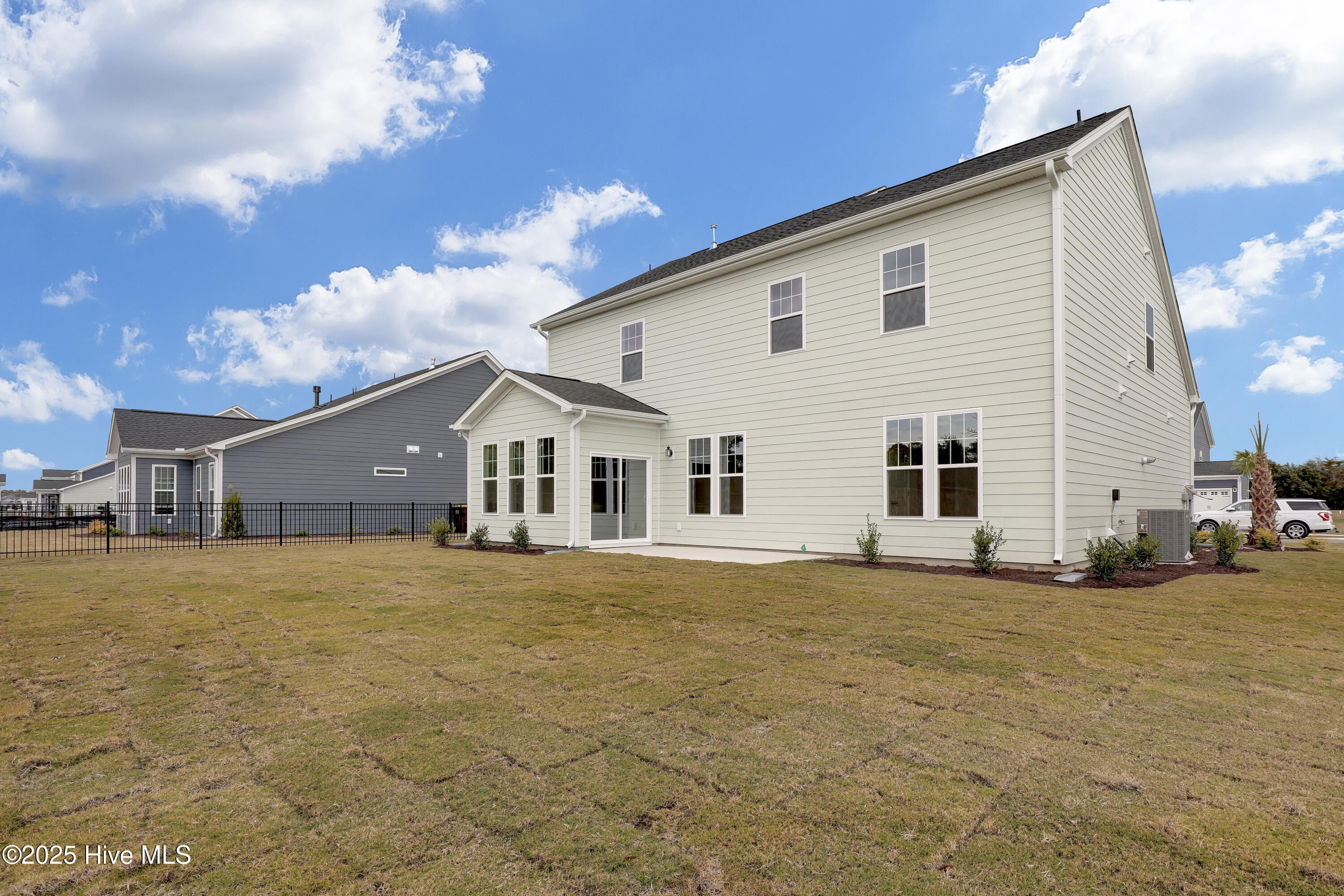 230 Planters Walk Hampstead, NC 28443 - Photo 32 of 39 Rear Exterior 2