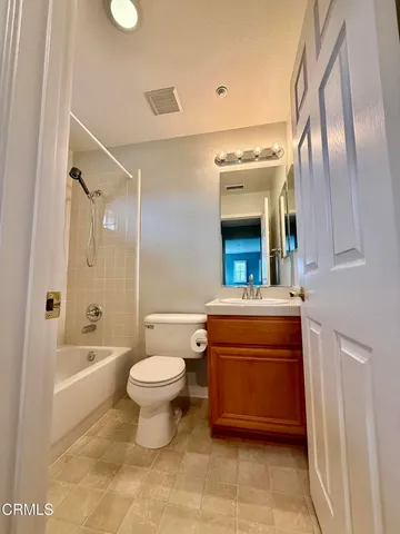 $3,950 | 3343 Shadetree Way, Camarillo, CA 93012