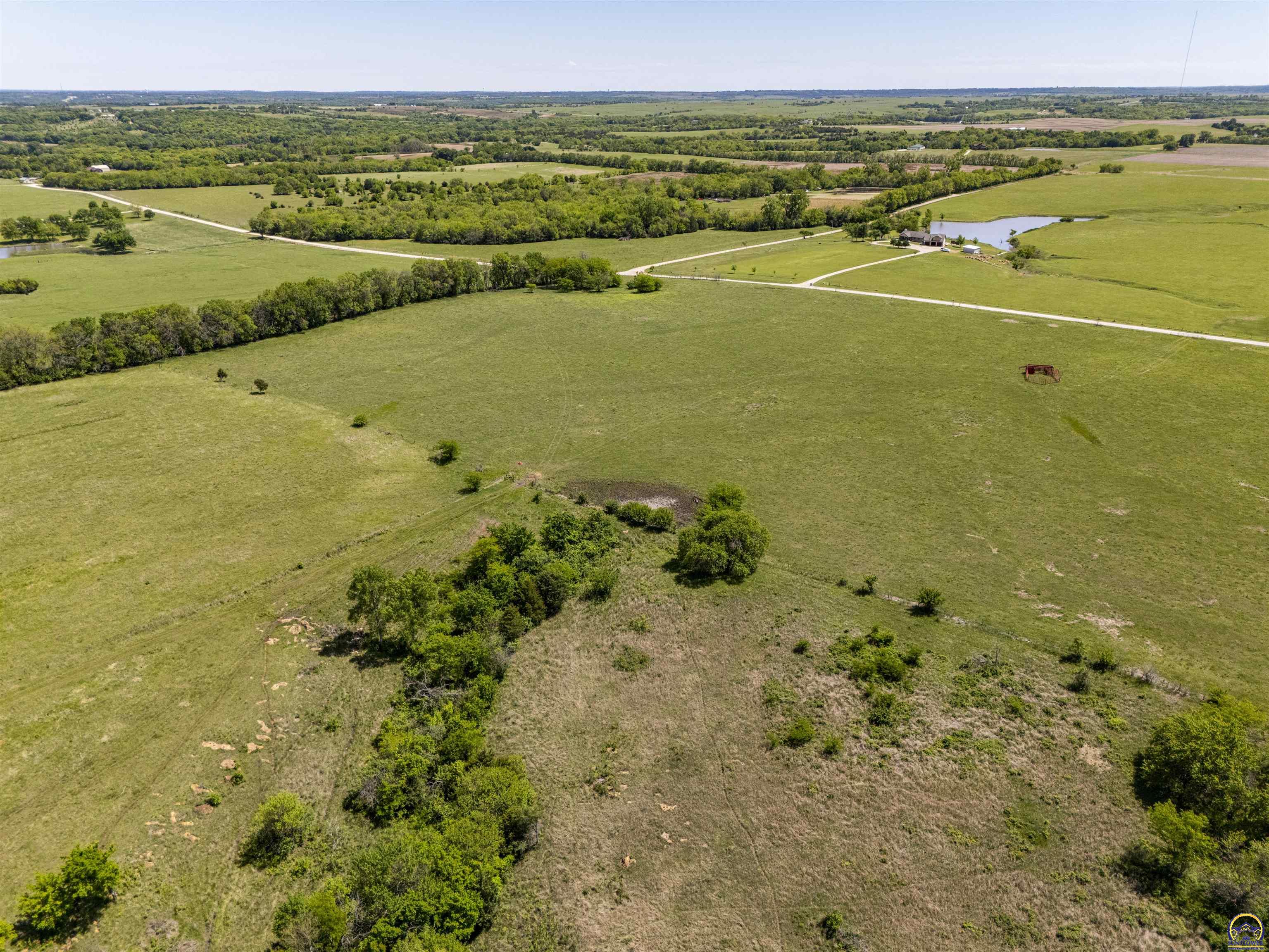2026 Northwest Douglas Road Topeka, KS 66615 - Photo 88 of 94