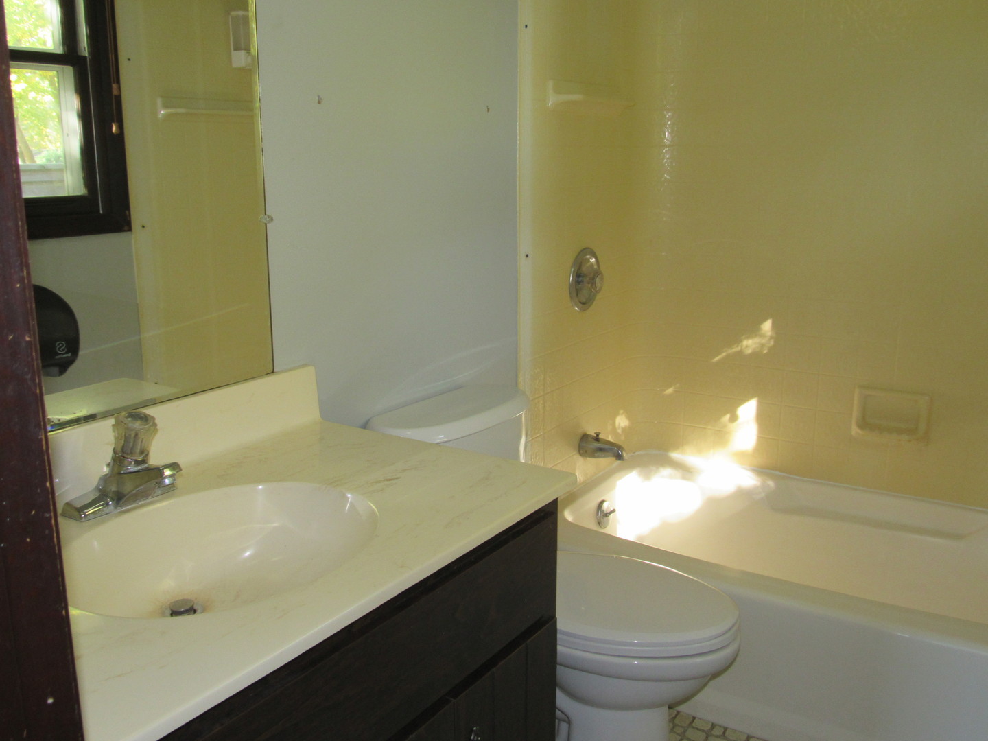 3116 East 1961st Road Ottawa, IL 61350 - Photo 10 of 16 Gallery Image 10