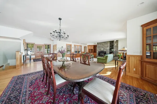 $3,300,000 | 316 South Street, South Hero, VT 05486