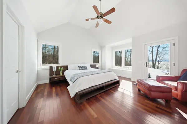 $3,300,000 | 316 South Street, South Hero, VT 05486