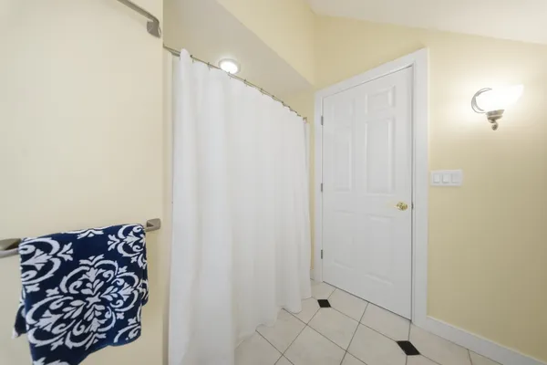 $3,300,000 | 316 South Street, South Hero, VT 05486