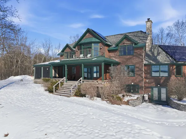 $3,300,000 | 316 South Street, South Hero, VT 05486