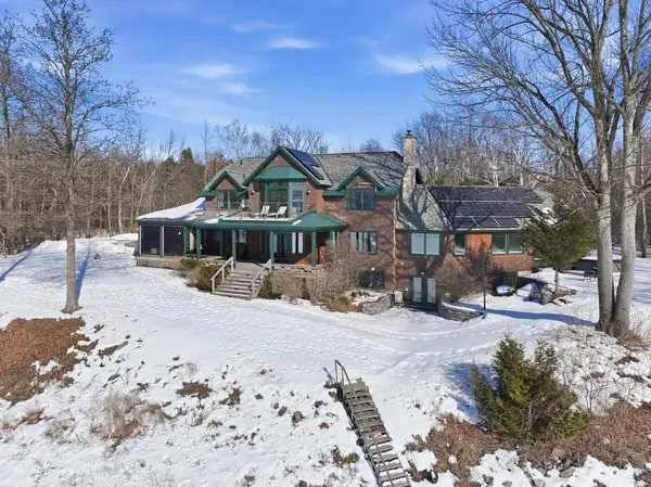 $3,300,000 | 316 South Street, South Hero, VT 05486