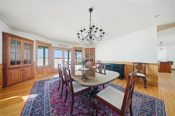 $3,300,000 | 316 South Street, South Hero, VT 05486