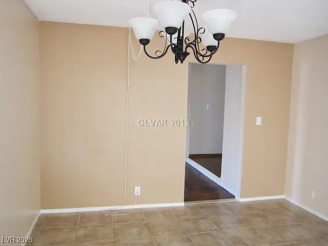 $2,100 | 2708 Osborne Lane, Henderson, NV 89014