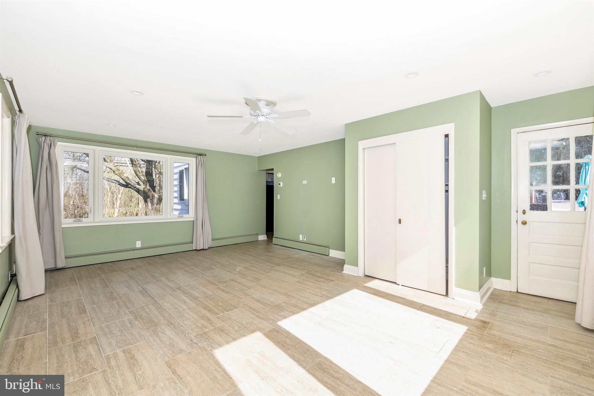 25609 Ridge Road Damascus, MD 20872 - Photo 16 of 45 Gallery Image 16