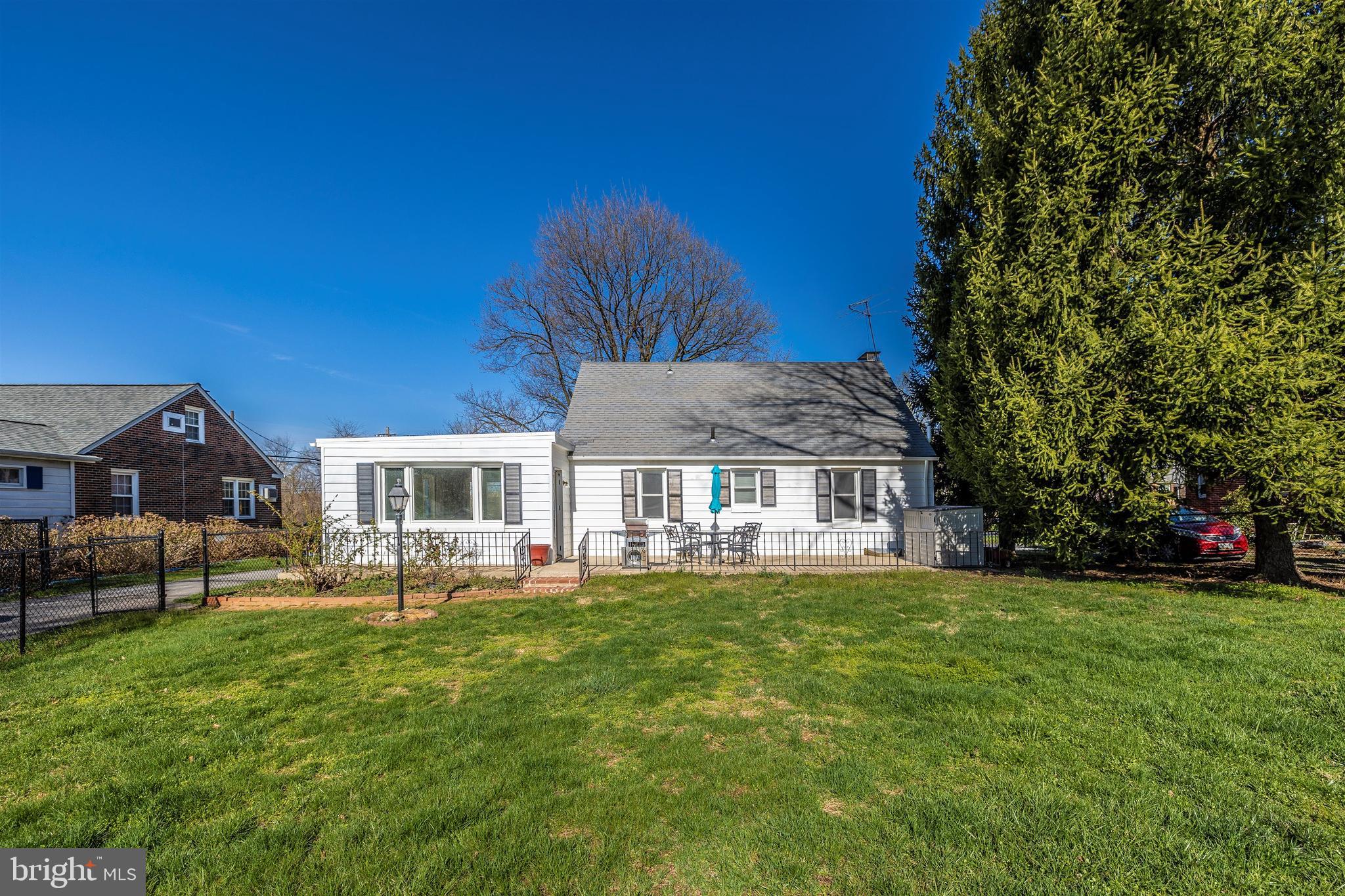 25609 Ridge Road Damascus, MD 20872 - Photo 39 of 45 Gallery Image 39