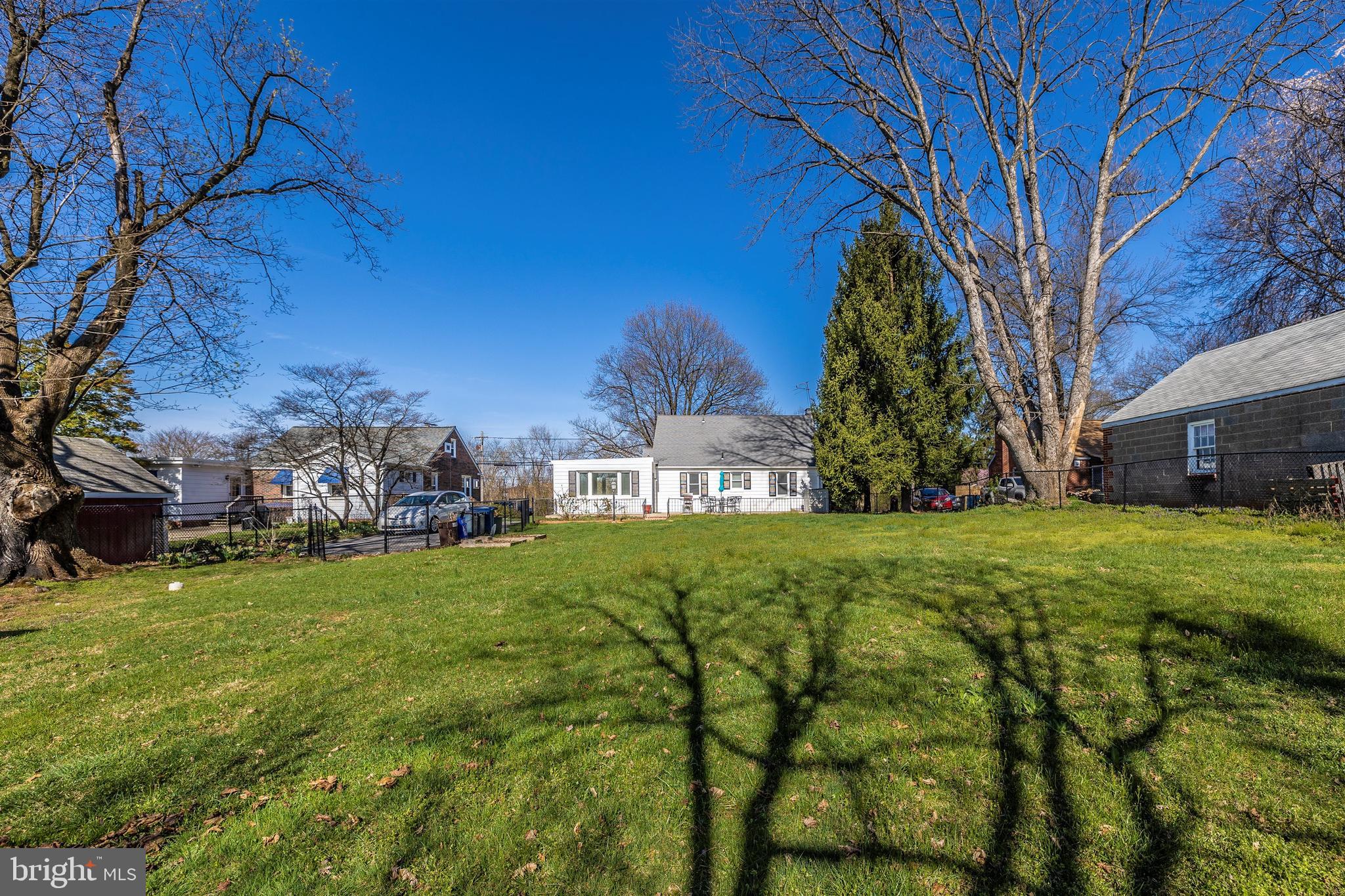 25609 Ridge Road Damascus, MD 20872 - Photo 41 of 45 Gallery Image 41