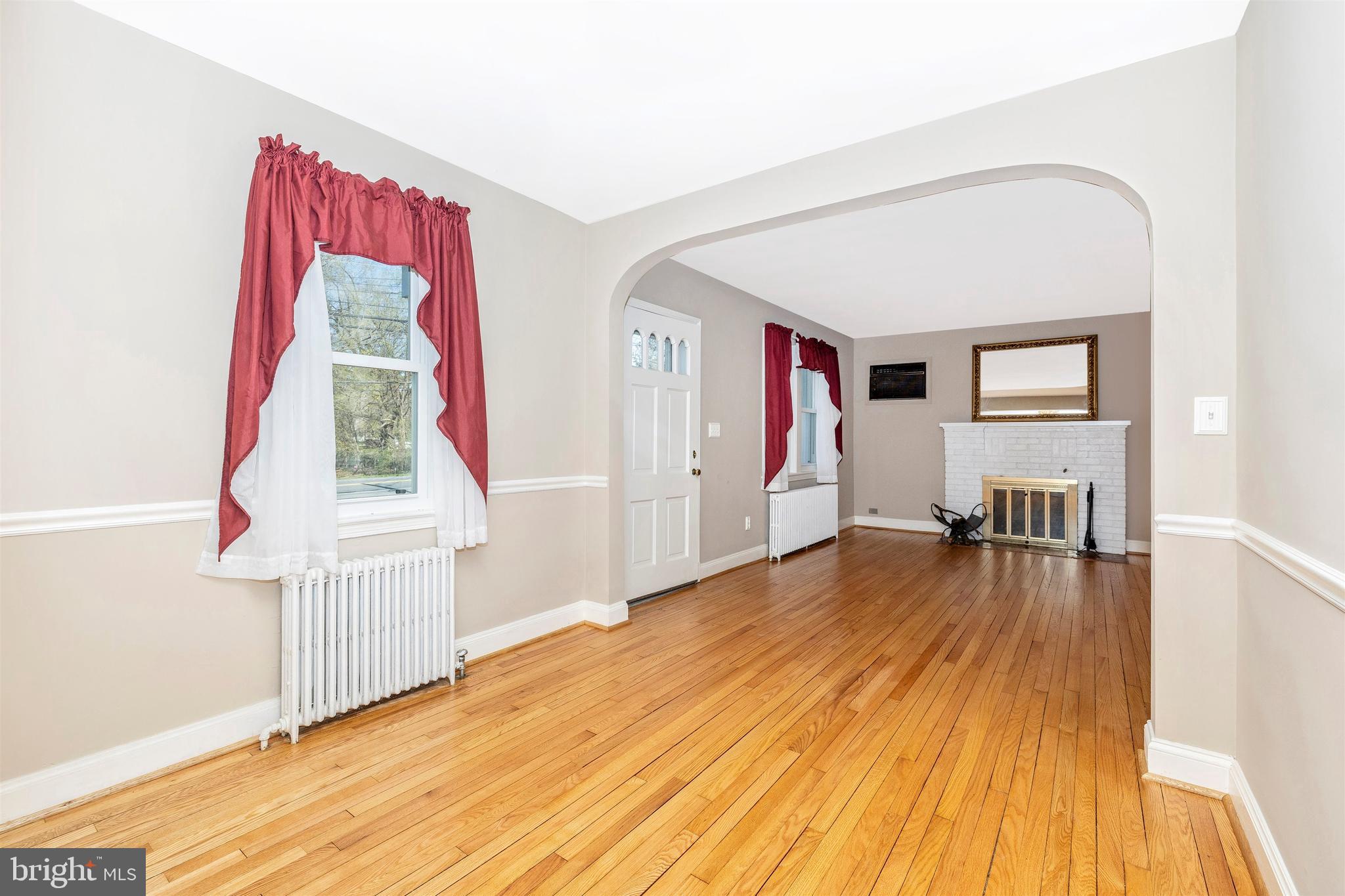 25609 Ridge Road Damascus, MD 20872 - Photo 8 of 45 Gallery Image 8