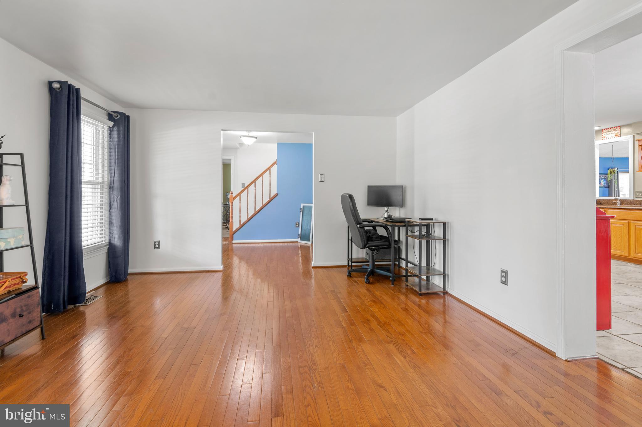 8489 Roberts Road Ellicott City, MD 21043 - Photo 13 of 42 Gallery Image 13