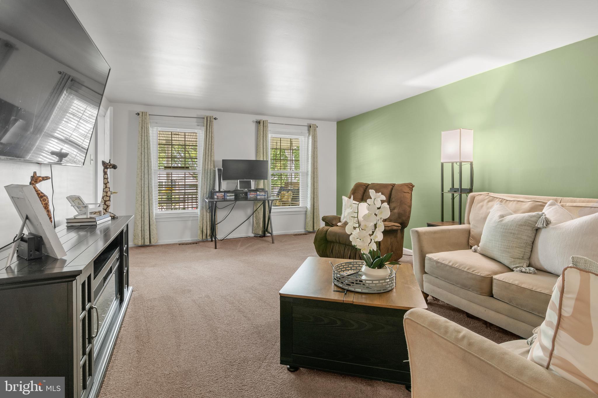 8489 Roberts Road Ellicott City, MD 21043 - Photo 15 of 42 Gallery Image 15