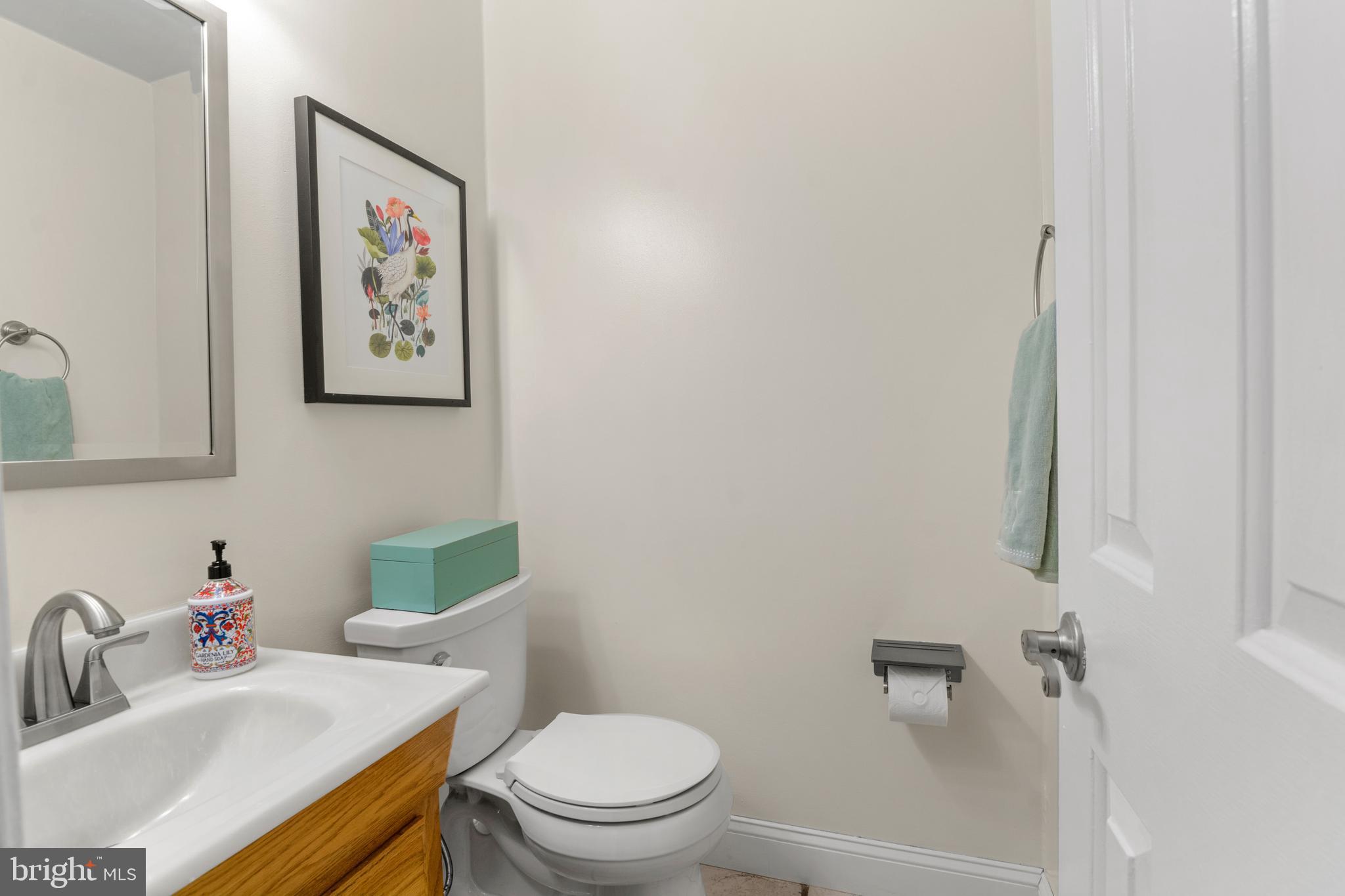 8489 Roberts Road Ellicott City, MD 21043 - Photo 17 of 42 Main Level Half Bath