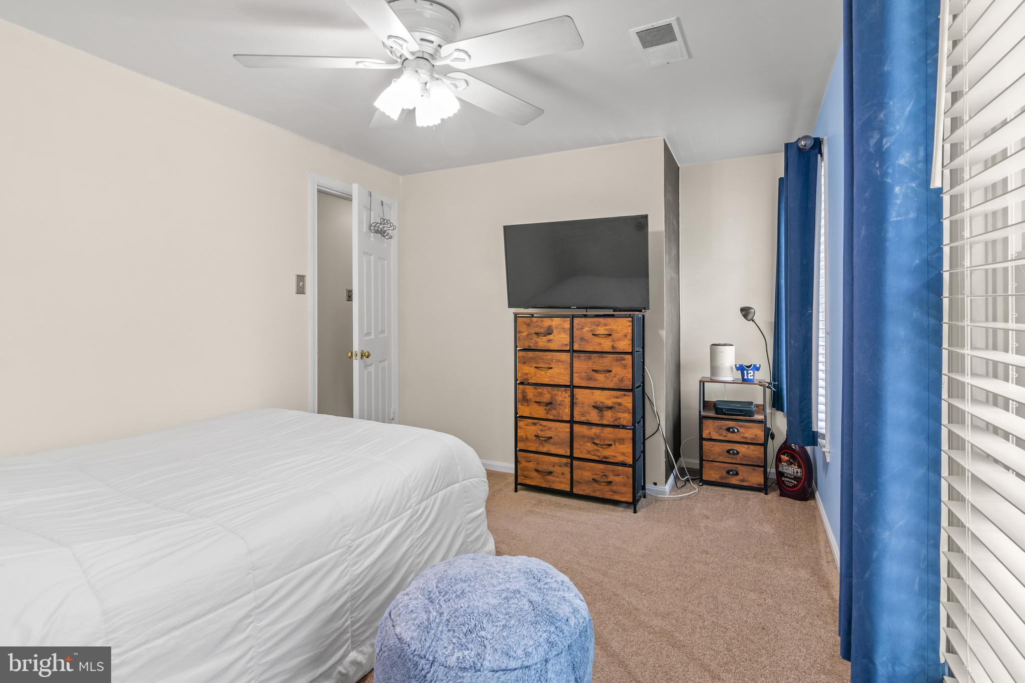 8489 Roberts Road Ellicott City, MD 21043 - Photo 29 of 42 Gallery Image 29