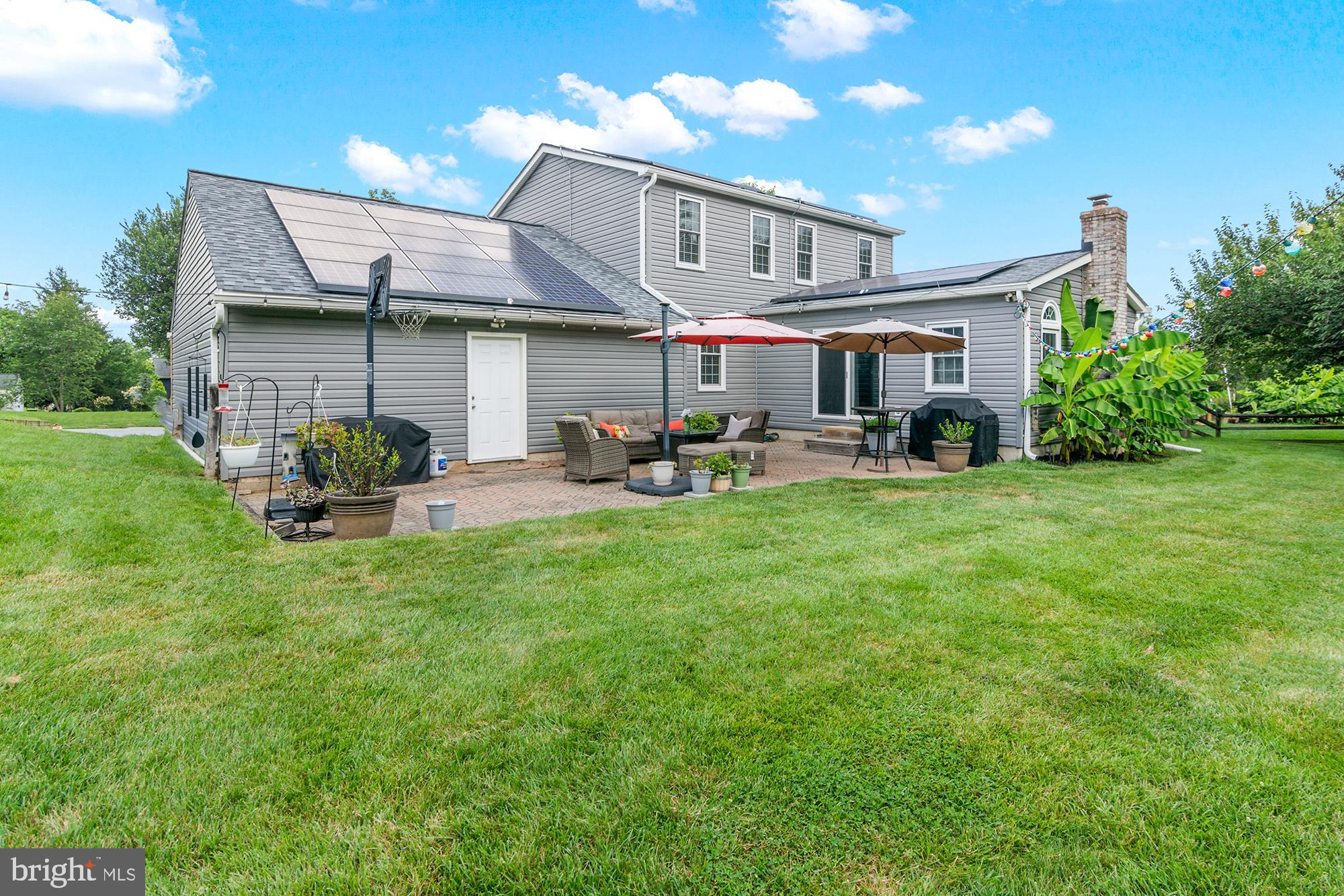 8489 Roberts Road Ellicott City, MD 21043 - Photo 36 of 42 Full Size Patio