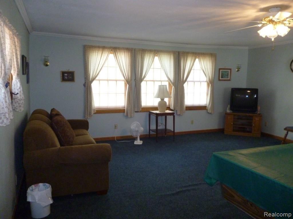 3736 Orchardview Avenue Rochester, MI 48307 - Photo 25 of 52 P1040139.jpg