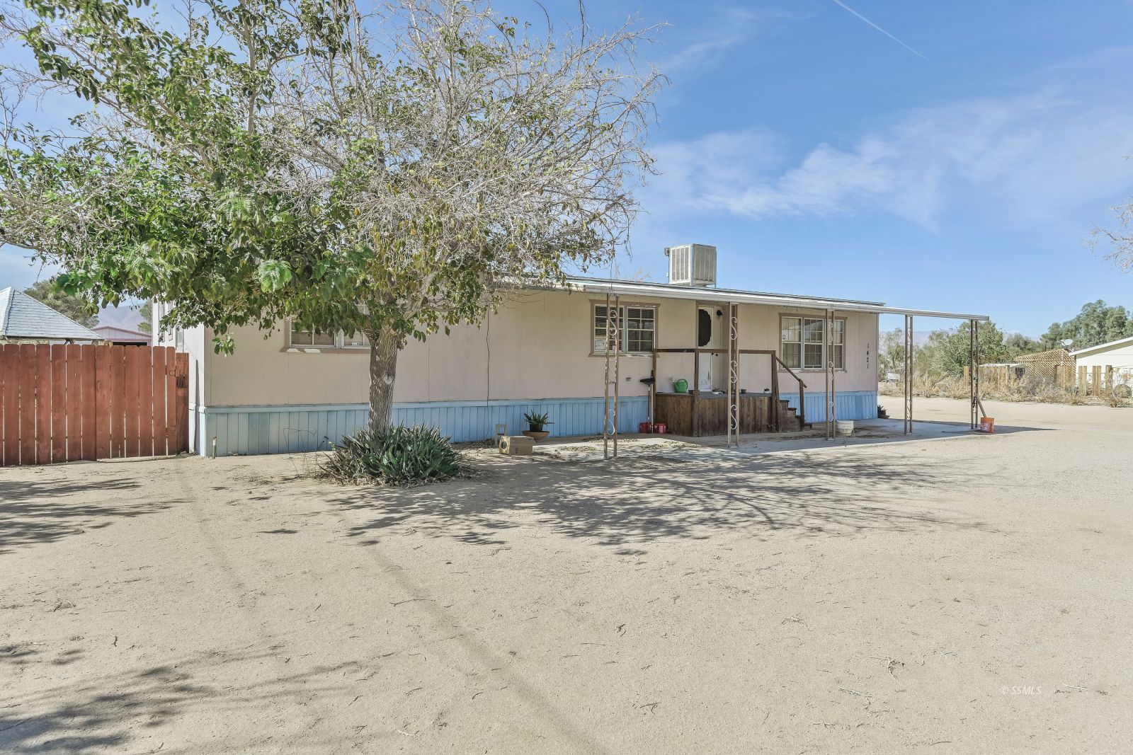1421 Leroy Ridgecrest, CA 93555 - Photo 5 of 34