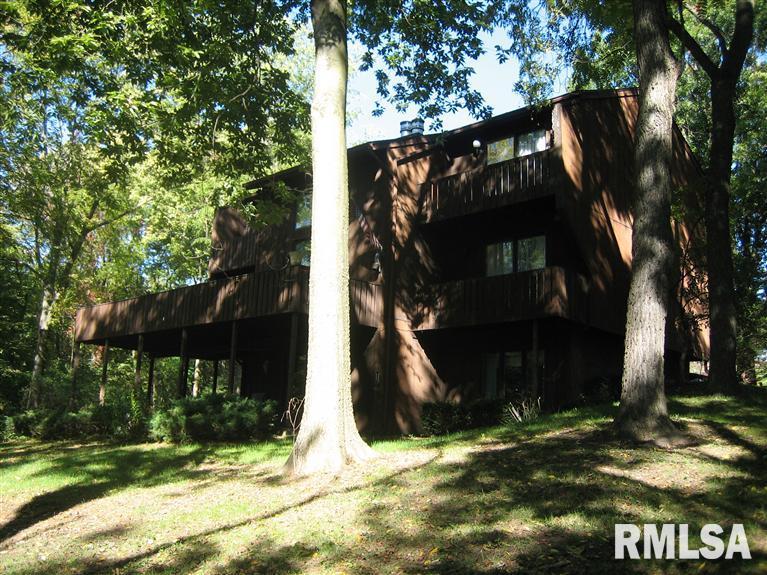 2705 Dunn Road Camanche, IA 52730 - Photo 15 of 15 Gallery Image 15
