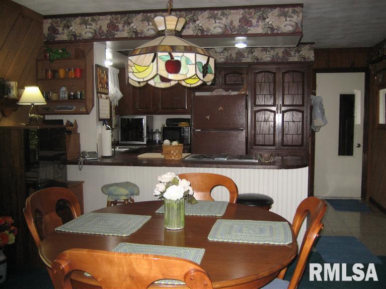 2705 Dunn Road Camanche, IA 52730 - Photo 7 of 15 Gallery Image 7