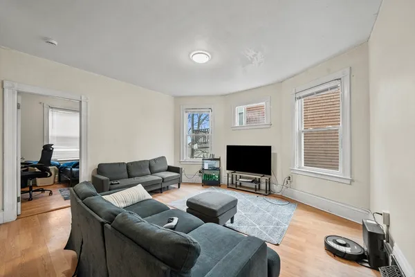 $5,900 | 41 Parker Hill Avenue, Unit 1, Boston, MA 02120