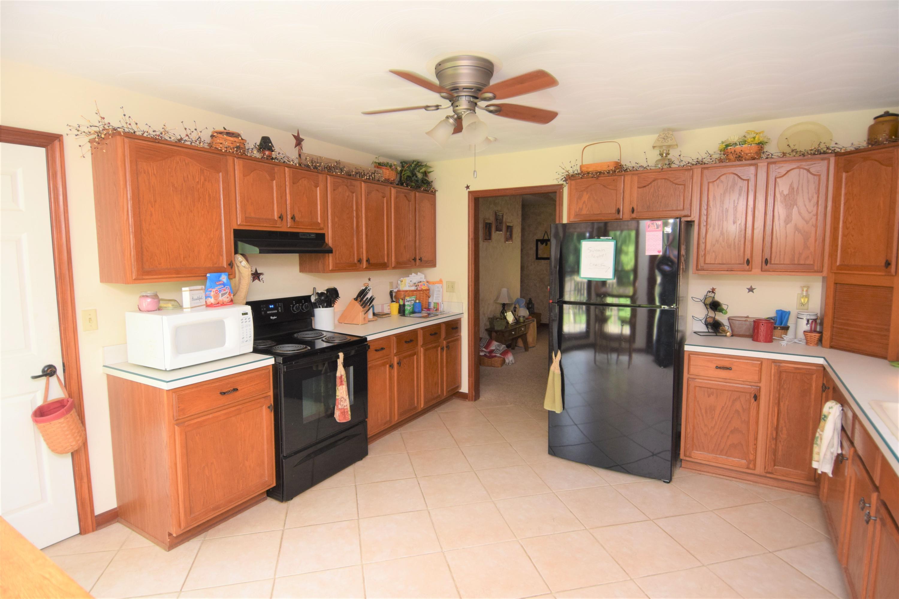 6710 Hopewell Church Road Southwest Lancaster, OH 43130 - Photo 8 of 65 Gallery Image 8