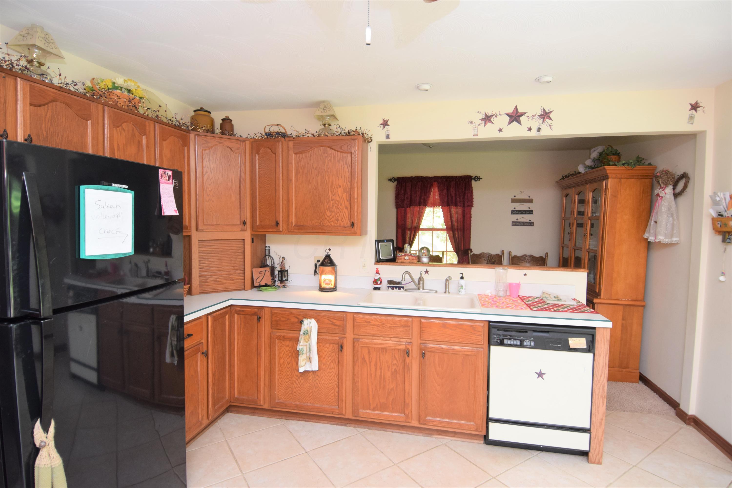 6710 Hopewell Church Road Southwest Lancaster, OH 43130 - Photo 10 of 65 Gallery Image 10