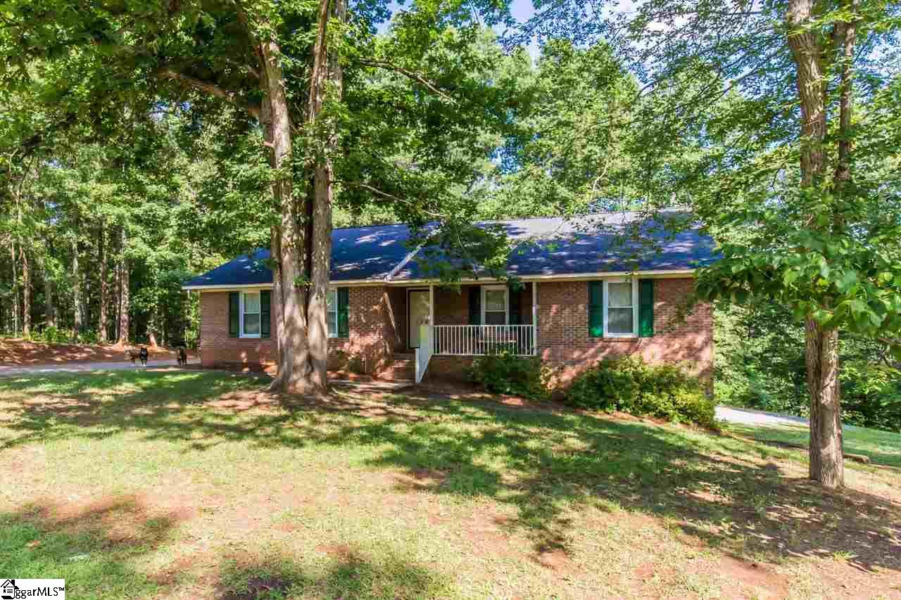 136 Wheeler Street Duncan, SC 29334 - Photo 1 of 30 Gallery Image 1