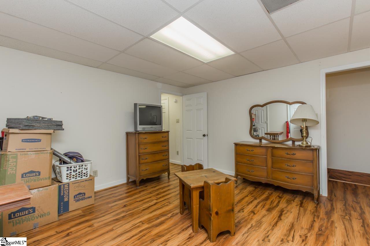 136 Wheeler Street Duncan, SC 29334 - Photo 12 of 30 Gallery Image 12
