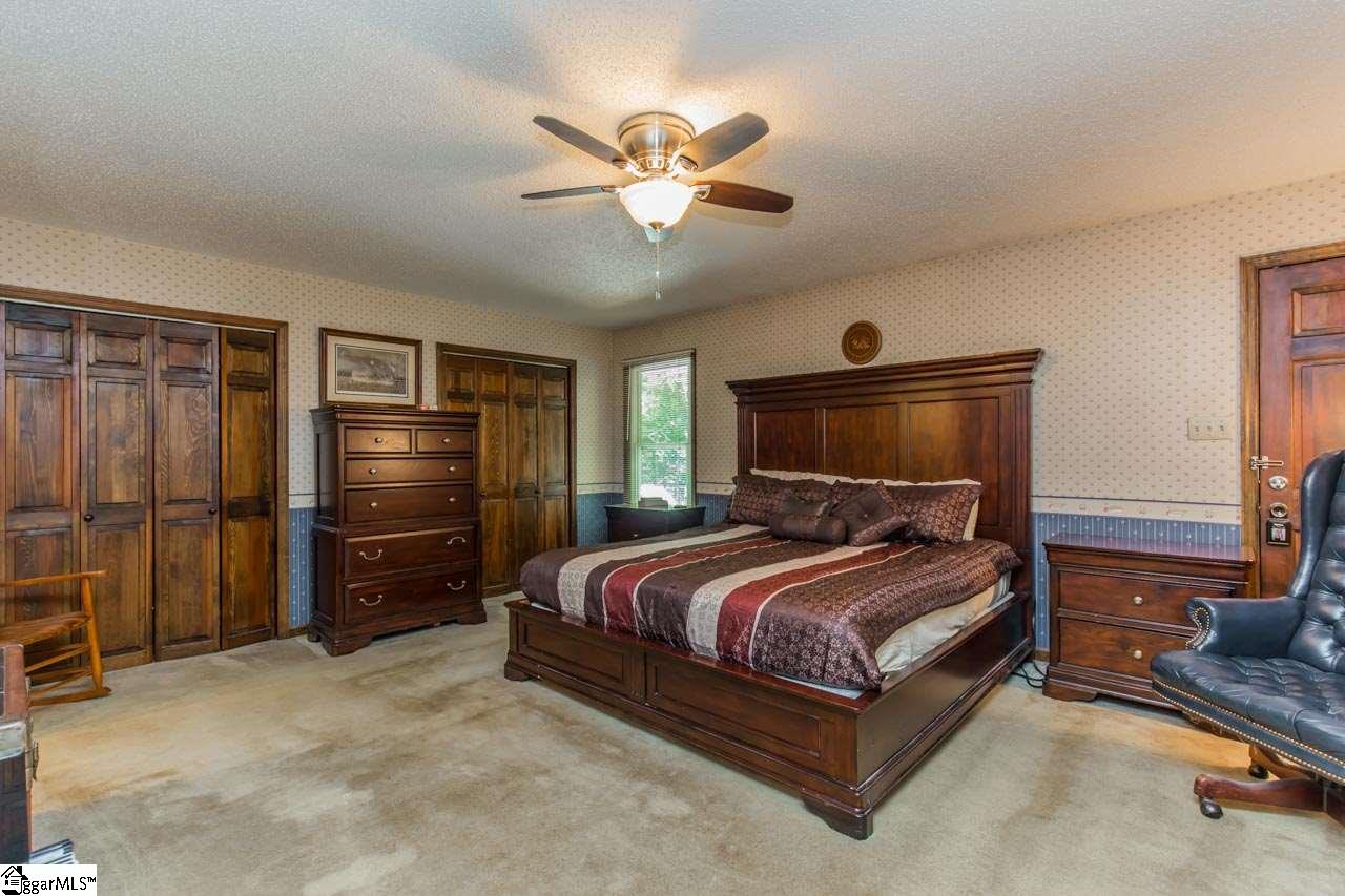 136 Wheeler Street Duncan, SC 29334 - Photo 5 of 30 Gallery Image 5