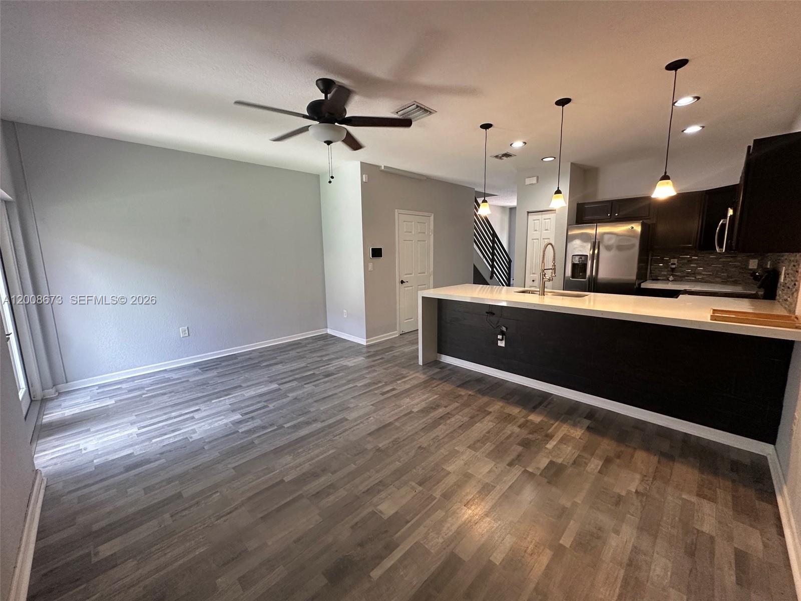 3211 Southeast 6th Street Homestead, FL 33033 - Photo 7 of 41