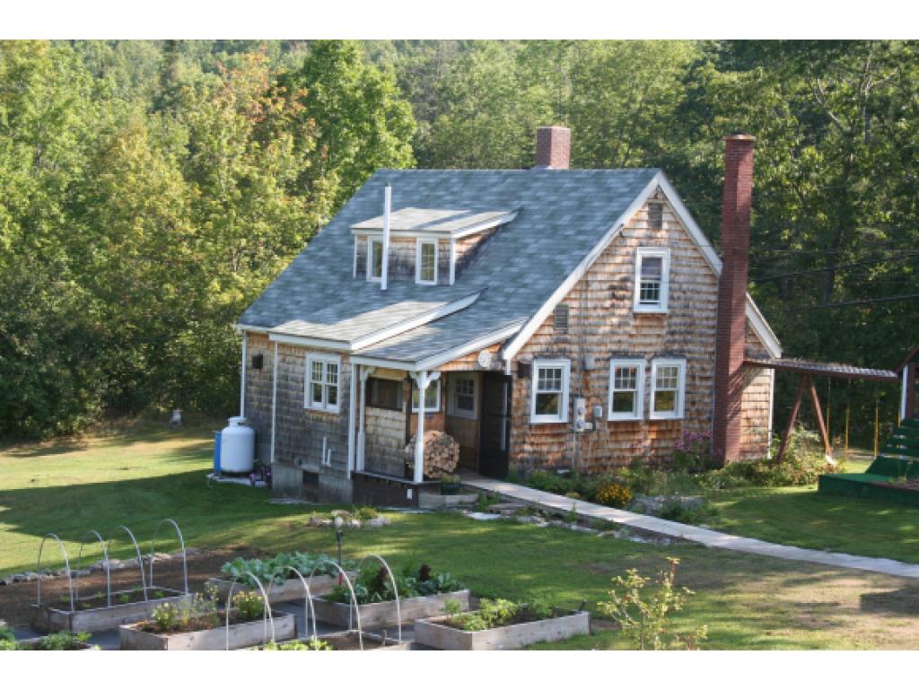 377 Prospect Street Lancaster, NH 03584 - Photo 2 of 36 Gallery Image 2