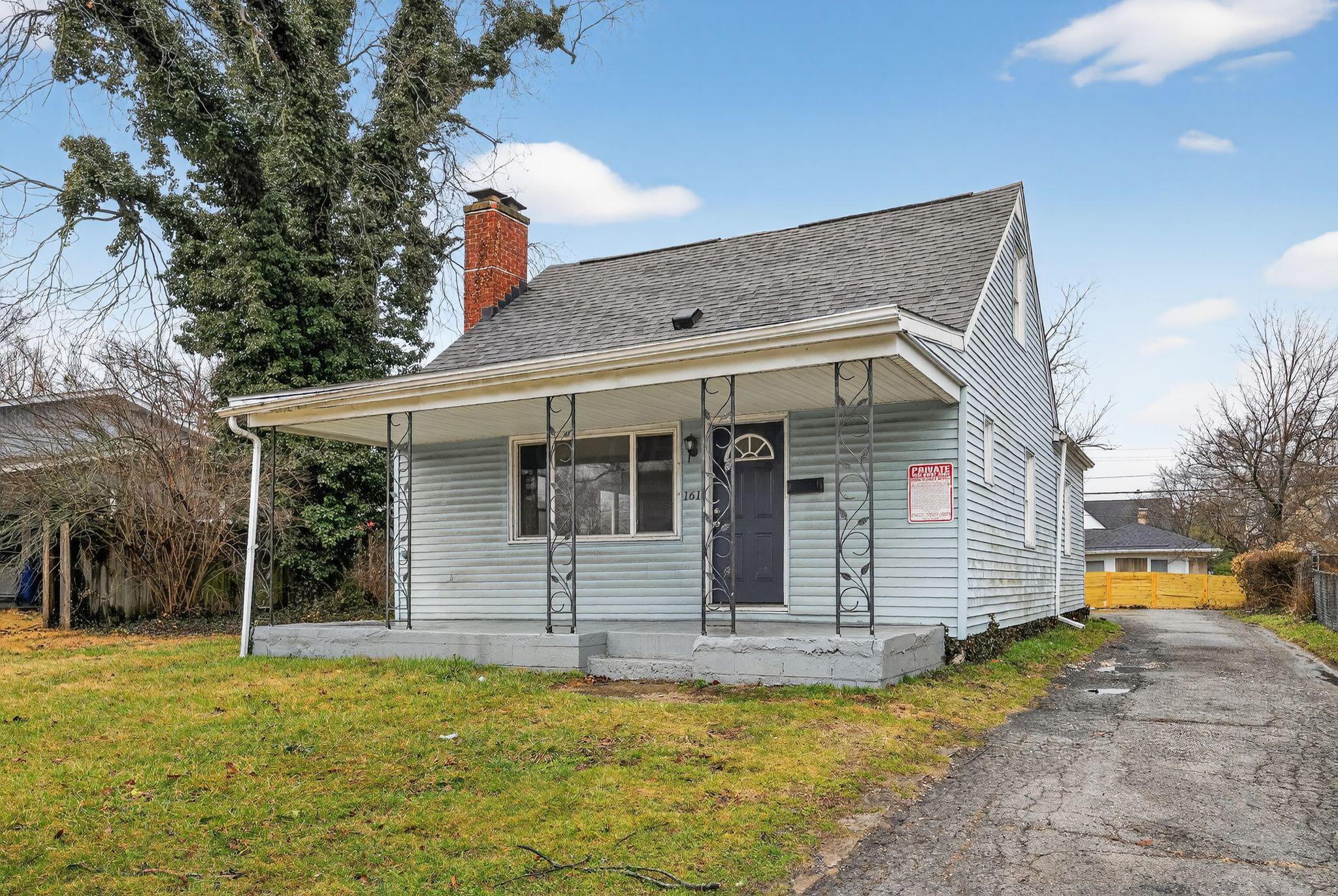 161 South James Road Columbus, OH 43213 - Photo 1 of 34