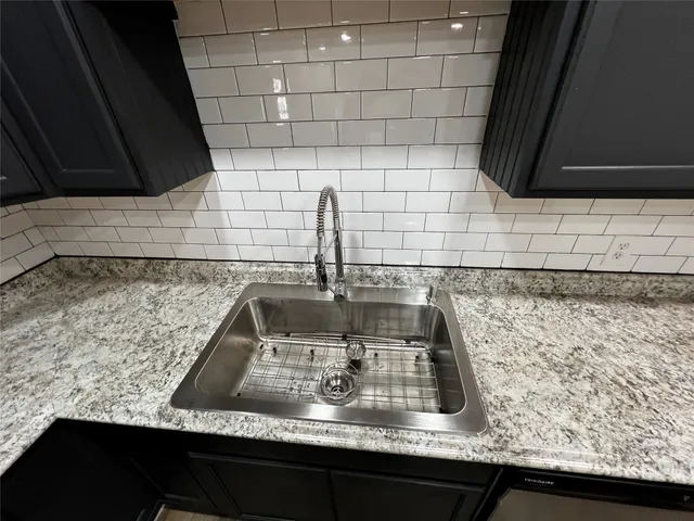 $220,000 | 5924 Farm To Market Road 1119, Centerville, TX 75833