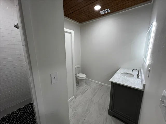 $220,000 | 5924 Farm To Market Road 1119, Centerville, TX 75833