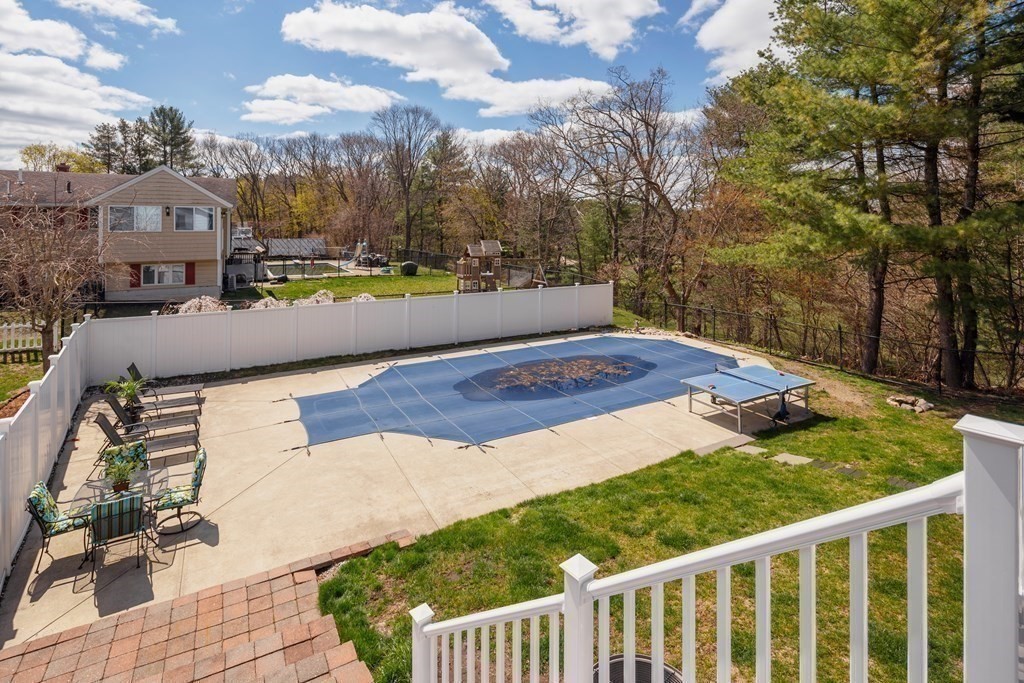 40 Catherine Drive Peabody, MA 01960 - Photo 18 of 31