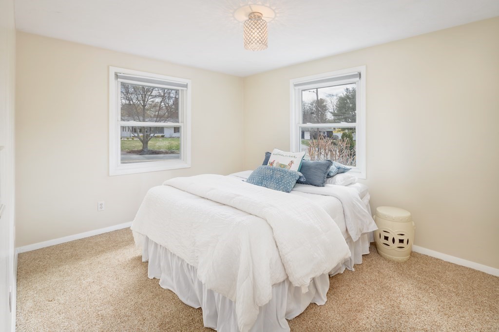 40 Catherine Drive Peabody, MA 01960 - Photo 23 of 31