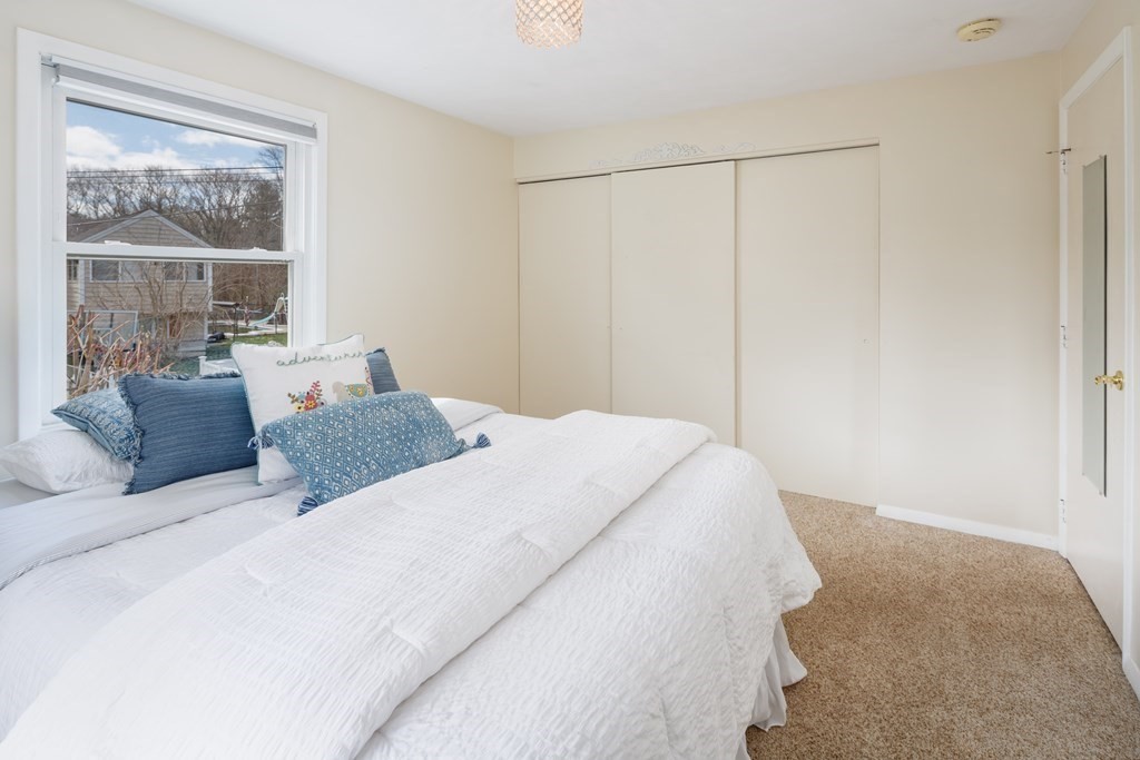 40 Catherine Drive Peabody, MA 01960 - Photo 24 of 31